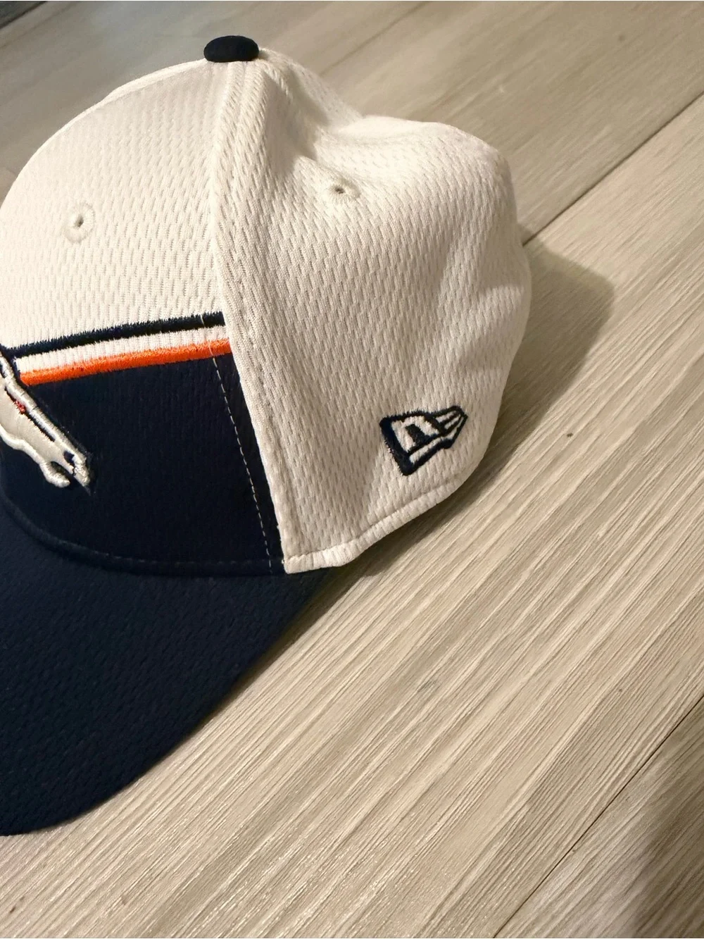 New Era Kids Denver Broncos White, Navy & Orange Logo Hat